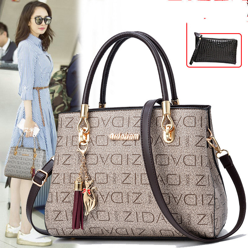 Printed Chic Handbag